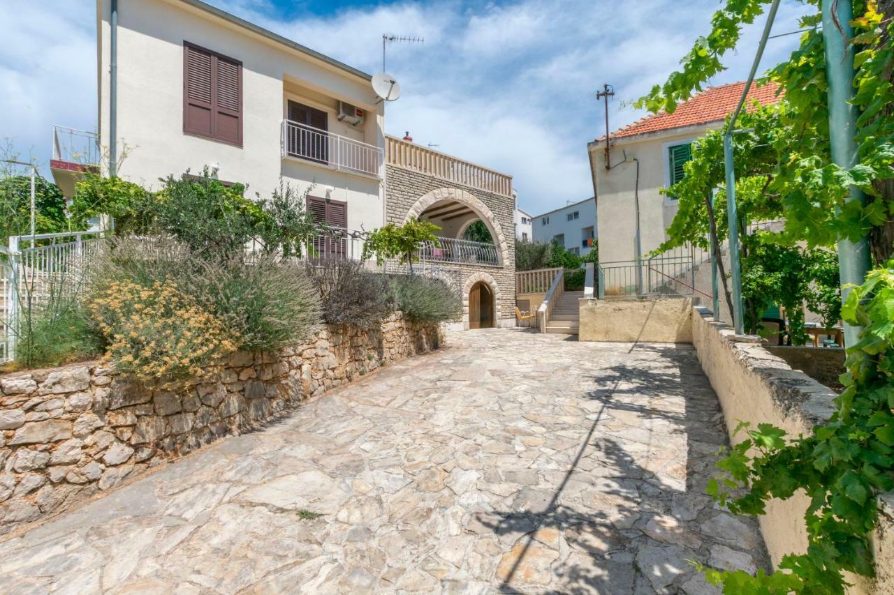 Apartment Smiljan Primošten Kültér fotó